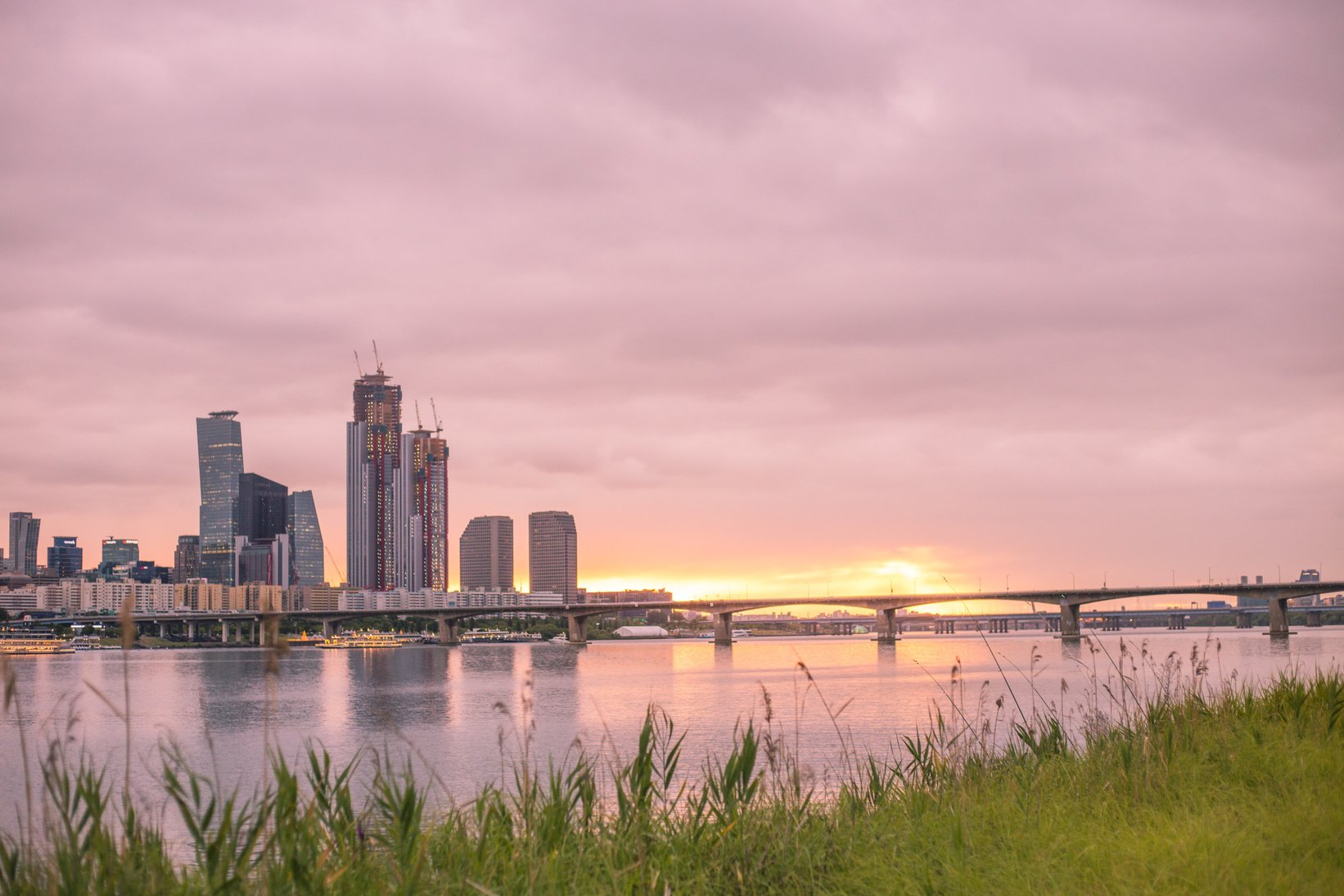 Seoul Han River Pink Sunset